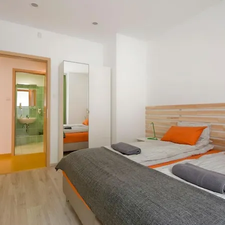 アパート Modern Four Bedroom In Palace District *