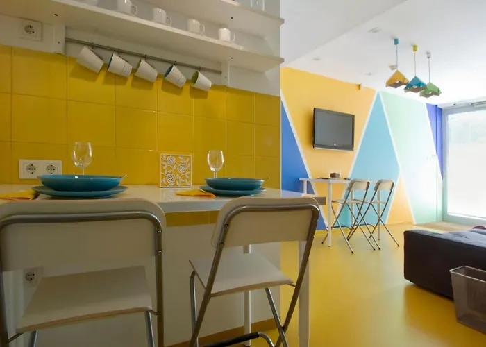 Appartement Modern Four Bedroom In Palace District *