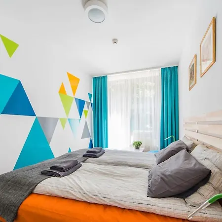 アパート Modern Four Bedroom In Palace District ブダペスト